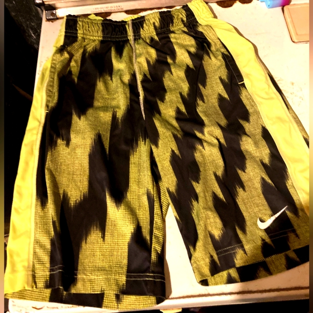 Boys Nike dri-fit shorts